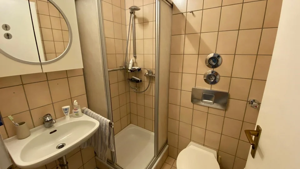 Stilvolle Dachgeschosswohnung mit Maisonette-Charakter im Herzen von Bayreuth