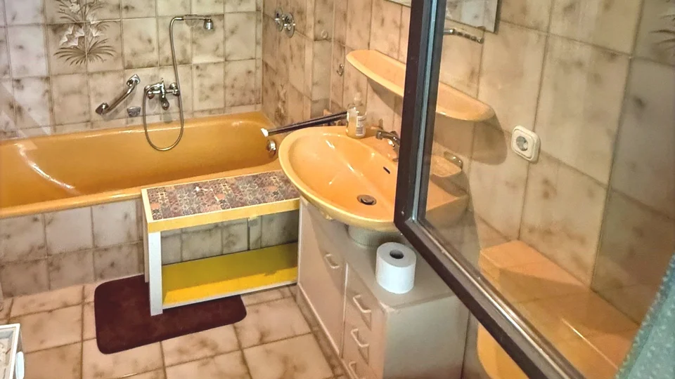 Sonnige Erdgeschosswohnung mit großer Terrasse – klein im Format, groß in den Möglichkeiten