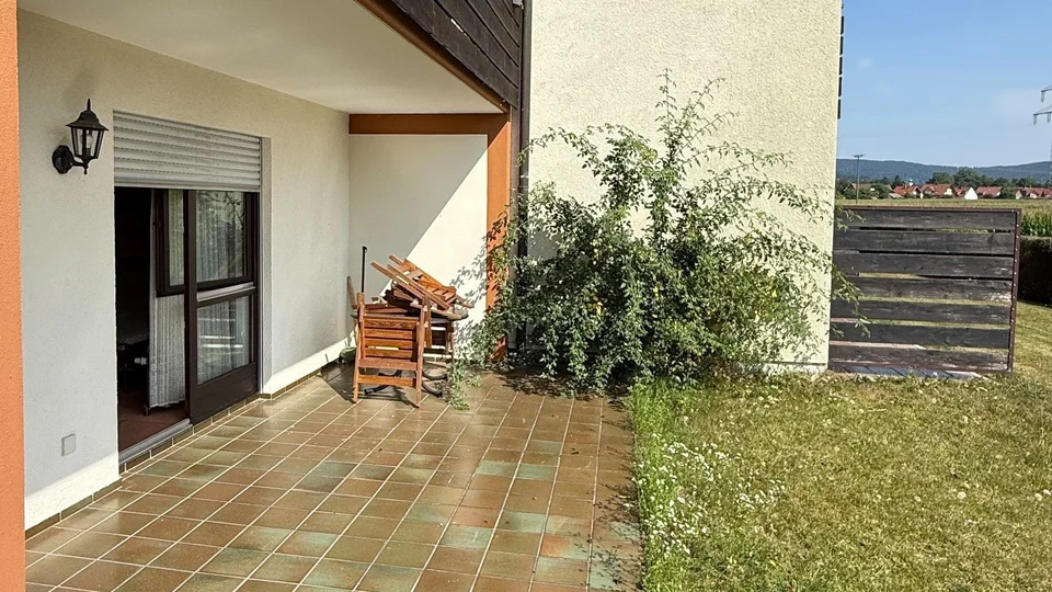 Sonnige Erdgeschosswohnung mit großer Terrasse – klein im Format, groß in den Möglichkeiten