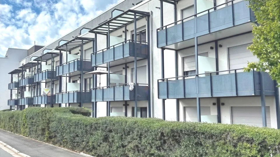 Modern wohnen. Balkon genießen. Zukunft investieren.
