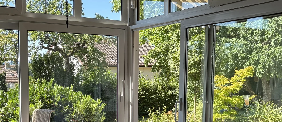 sonnendurchflutete Räume und ein großer Wintergarten