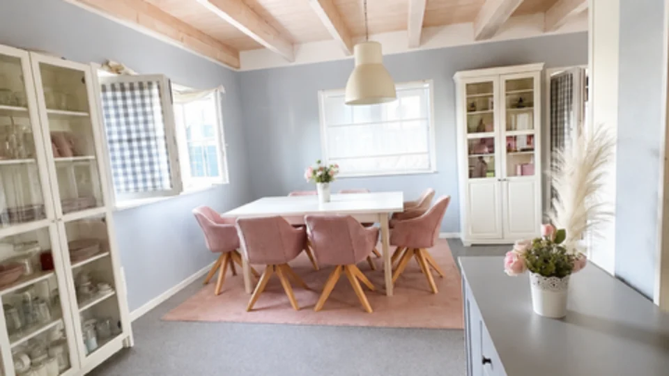MODERN. NACHHALTIG. FREI. – IHR DESIGNHAUS AM TOR ZUR EIFEL