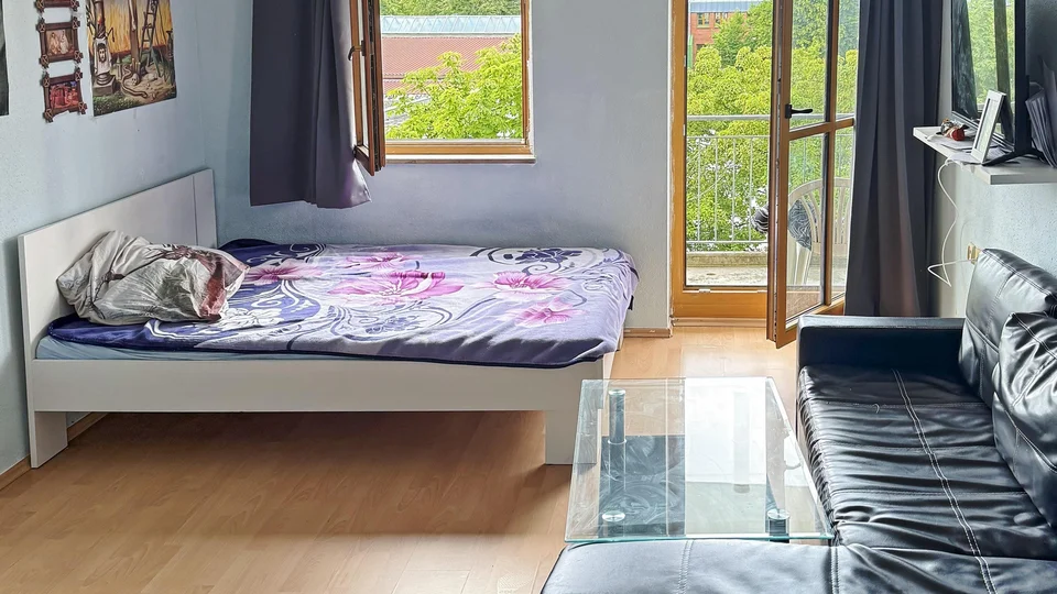 Kapitalanlage mit Perspektive – Vermietetes 1-Zimmer-Apartment mit Balkon in zentraler Lage